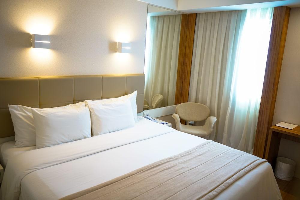 Linhares Design Hotel לינארס מראה חיצוני תמונה